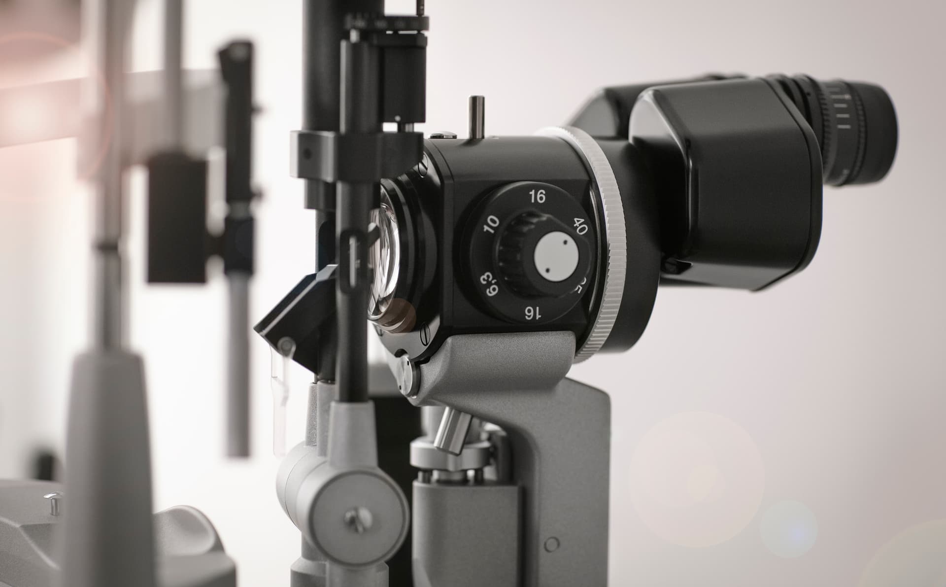 Ett instrument för att undersöka ögon för bland annat makuladegeneration